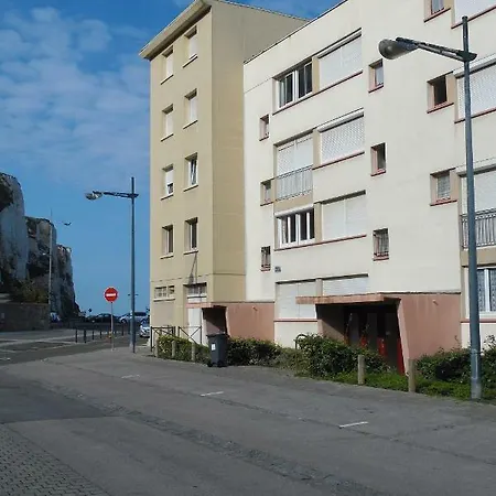 L' Entre Et Falaise Le Tréport